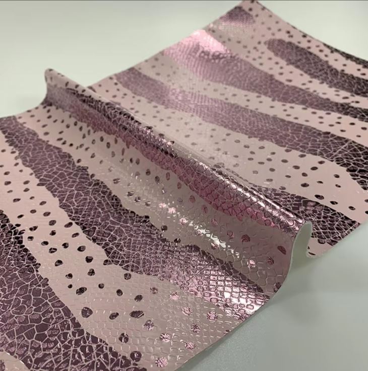 Painted Hot Stamping Embossed Leopard Print Cosmetic Pu Leather Purple Fabric For Bag, Shoes